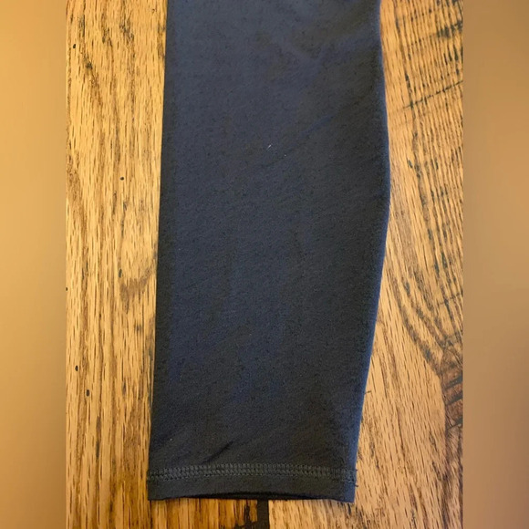 Fabletics powerhold crossed leggings - Picture 6 of 7